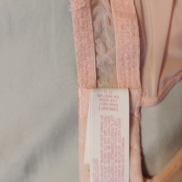 💕 Vintage GUC Victorias Secret Ladies Pink Label Push Up Underwire Chemise, 34B - Picture 9 of 9